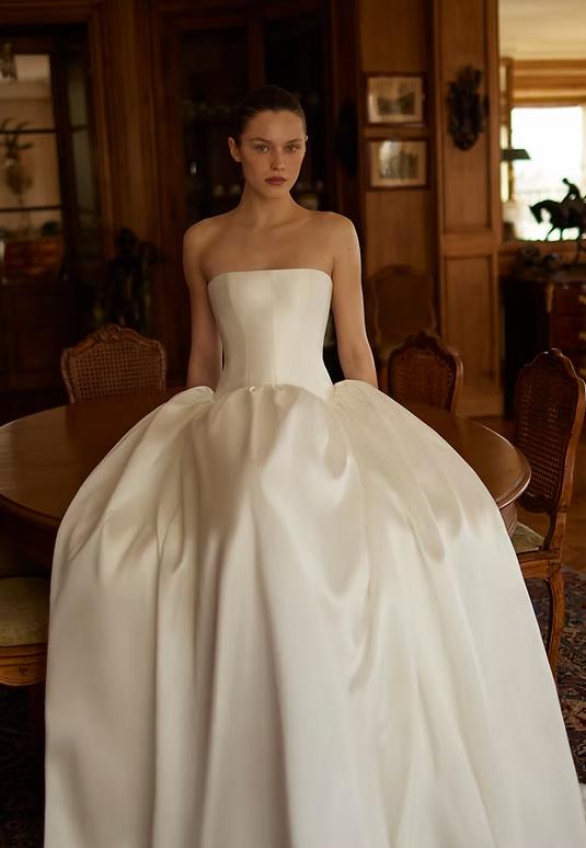 Dana Harel Neta Wedding Dress