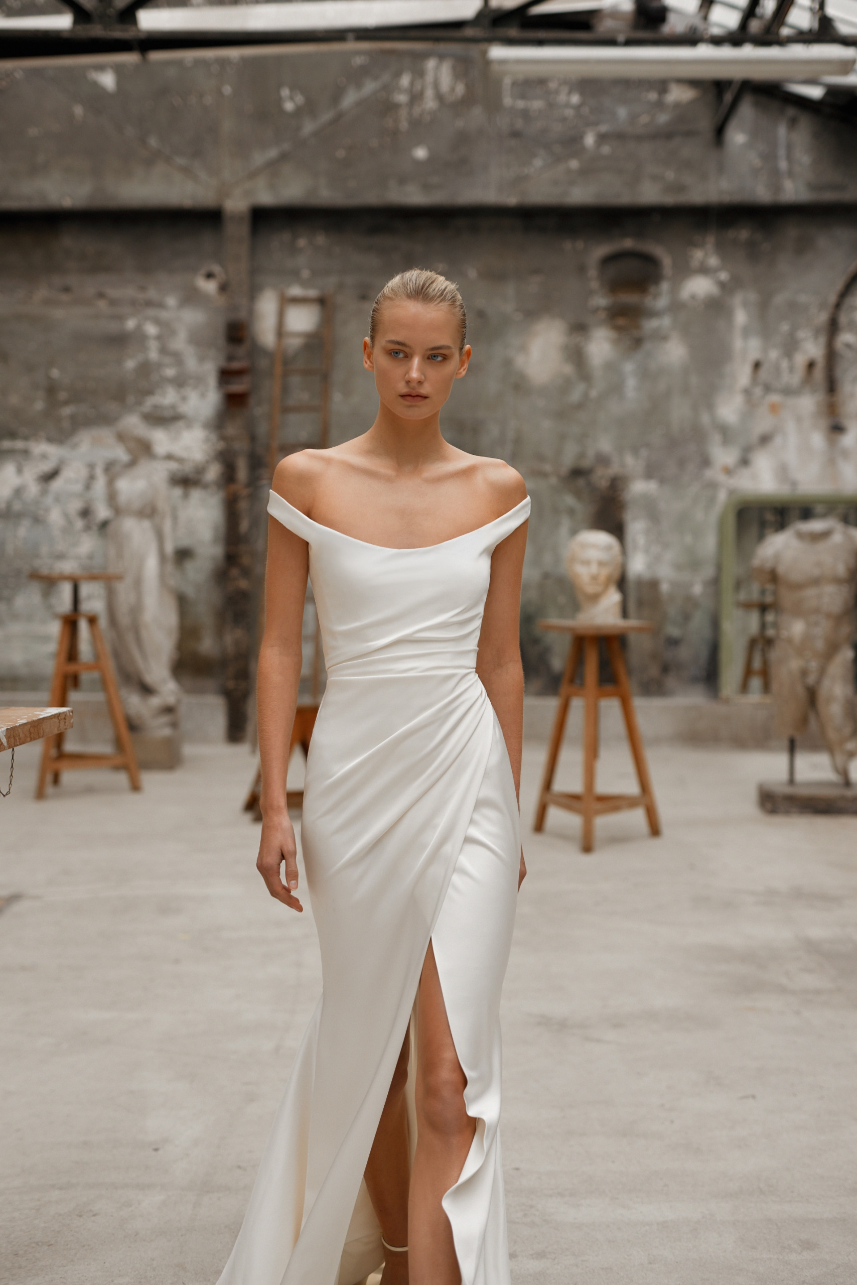 Dana Harel Ruth Wedding Dress