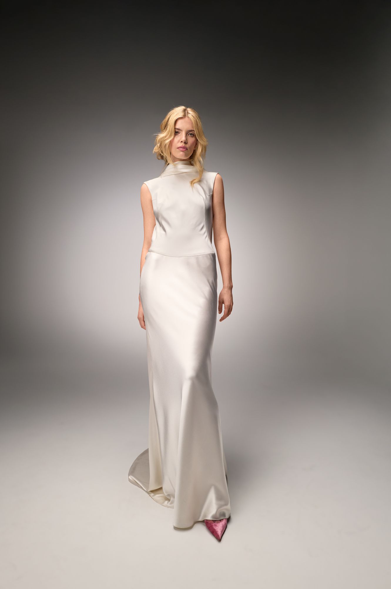 Elizabeth Fillmore Astrid – Sleeveless Wedding Dress