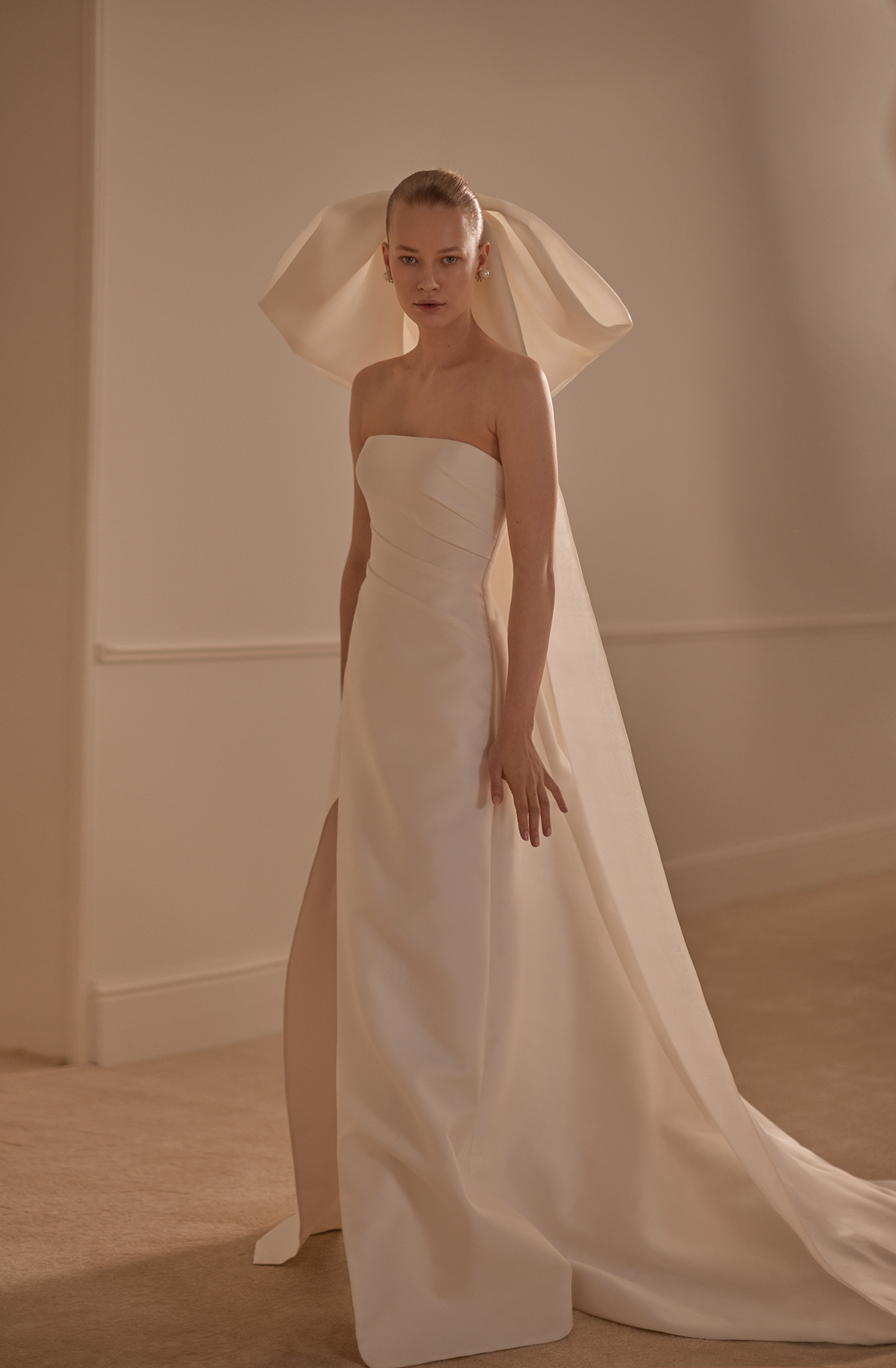 Lihi Hod Lueur Wedding Dress