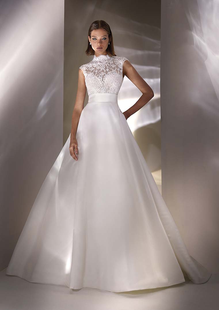 Nicole Milano Ambrielle