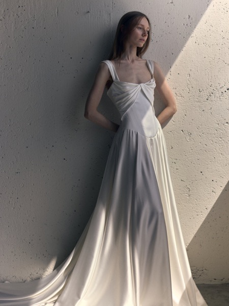 NEWHITE Charme